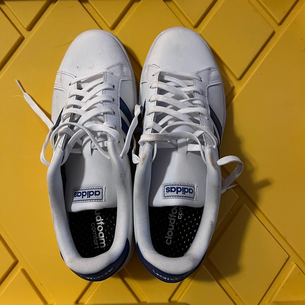 Men’s adidas court sneakers